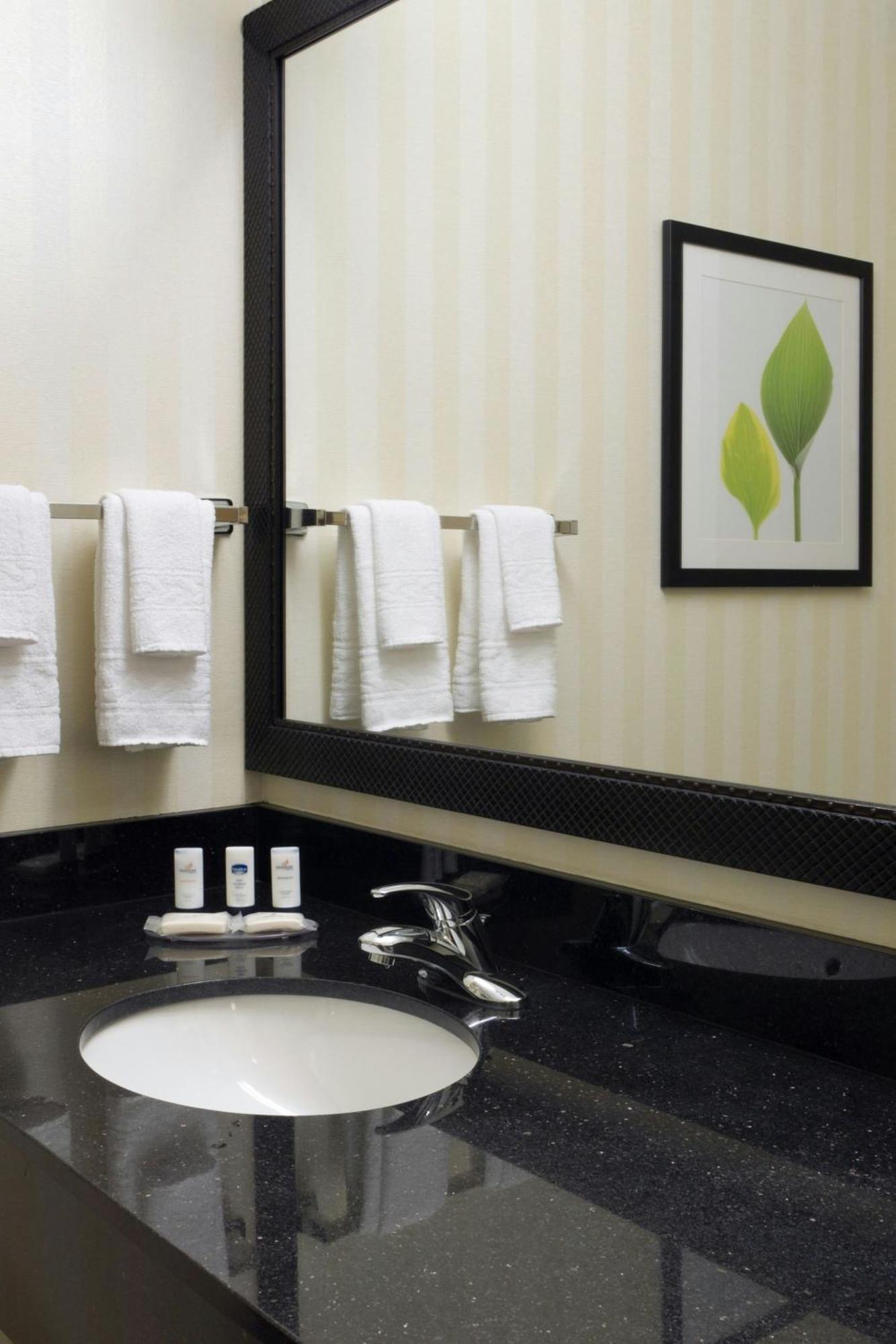 Fairfield By Marriott Tacoma Puyallup Exteriör bild