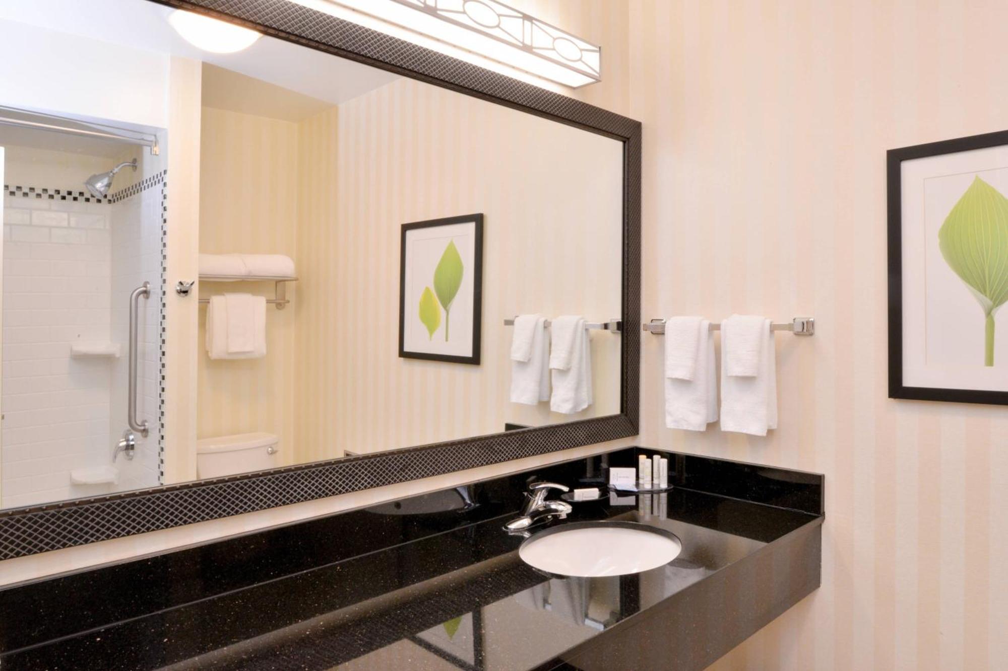 Fairfield By Marriott Tacoma Puyallup Exteriör bild