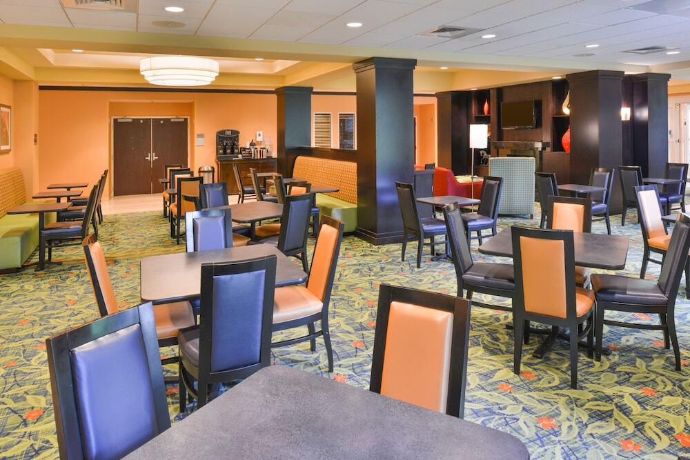 Fairfield By Marriott Tacoma Puyallup Exteriör bild